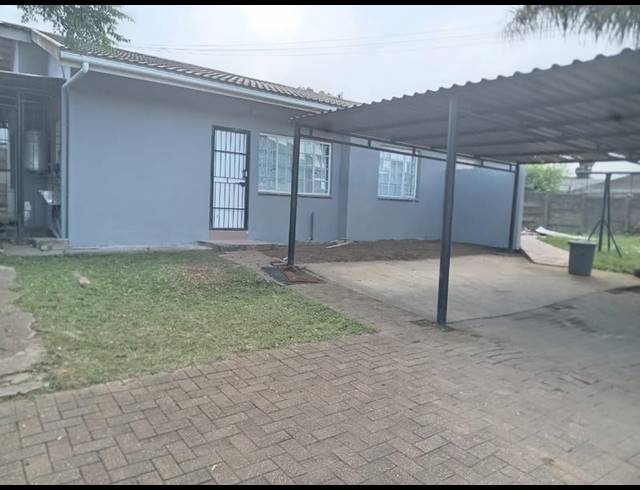 2 BEDROOM PROPERTY TO RENT IN MOUNTAIN RISE